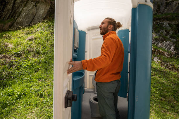 Best Porta potty rental near me  in Norton Shores, MI